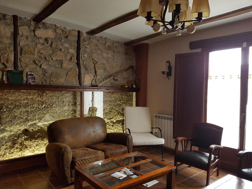 Hotel Rural El Horno De Алиага Экстерьер фото