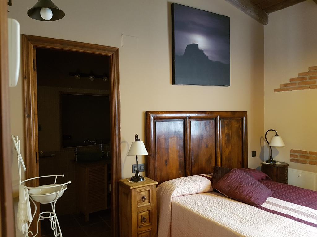Hotel Rural El Horno De Алиага Экстерьер фото