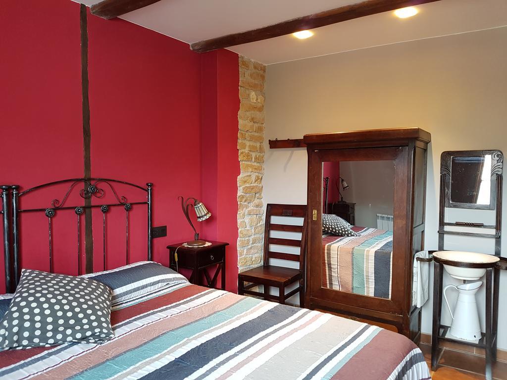 Hotel Rural El Horno De Алиага Экстерьер фото
