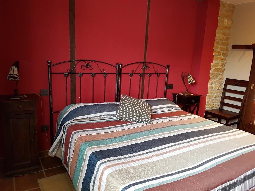 Hotel Rural El Horno De Алиага Экстерьер фото
